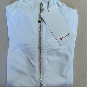 Lululemon Women’s White Full-Zip Jacket